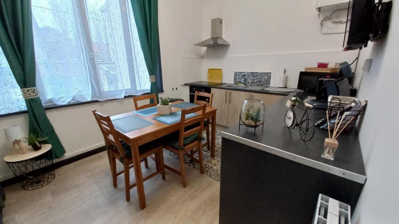 Studios Et Appartements En Centre Ville Boulogne Sur Mer Esterno foto