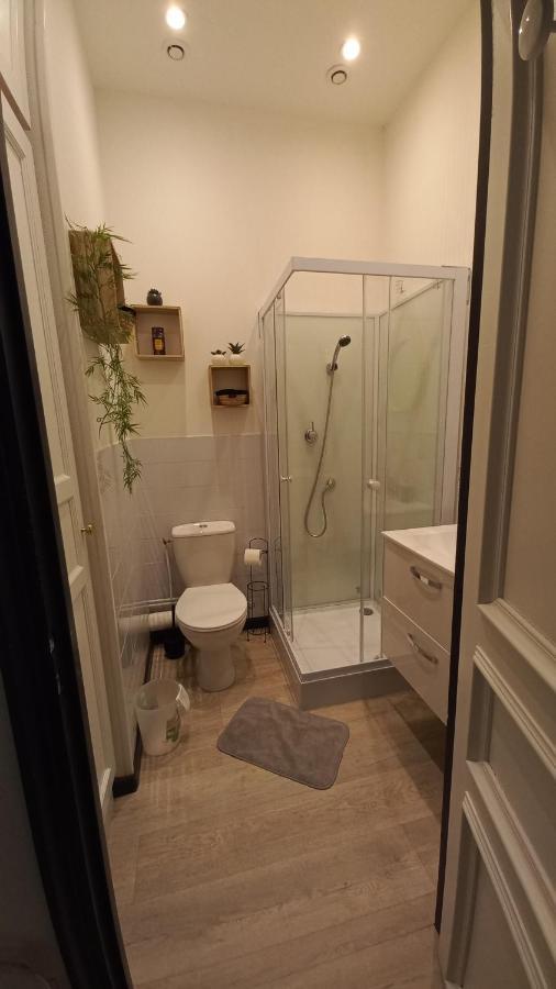 Studios Et Appartements En Centre Ville Boulogne Sur Mer Esterno foto