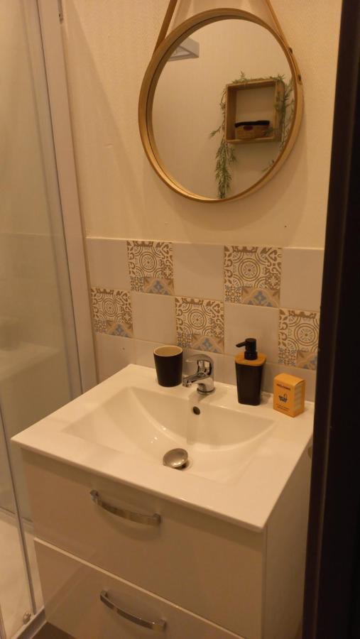 Studios Et Appartements En Centre Ville Boulogne Sur Mer Esterno foto