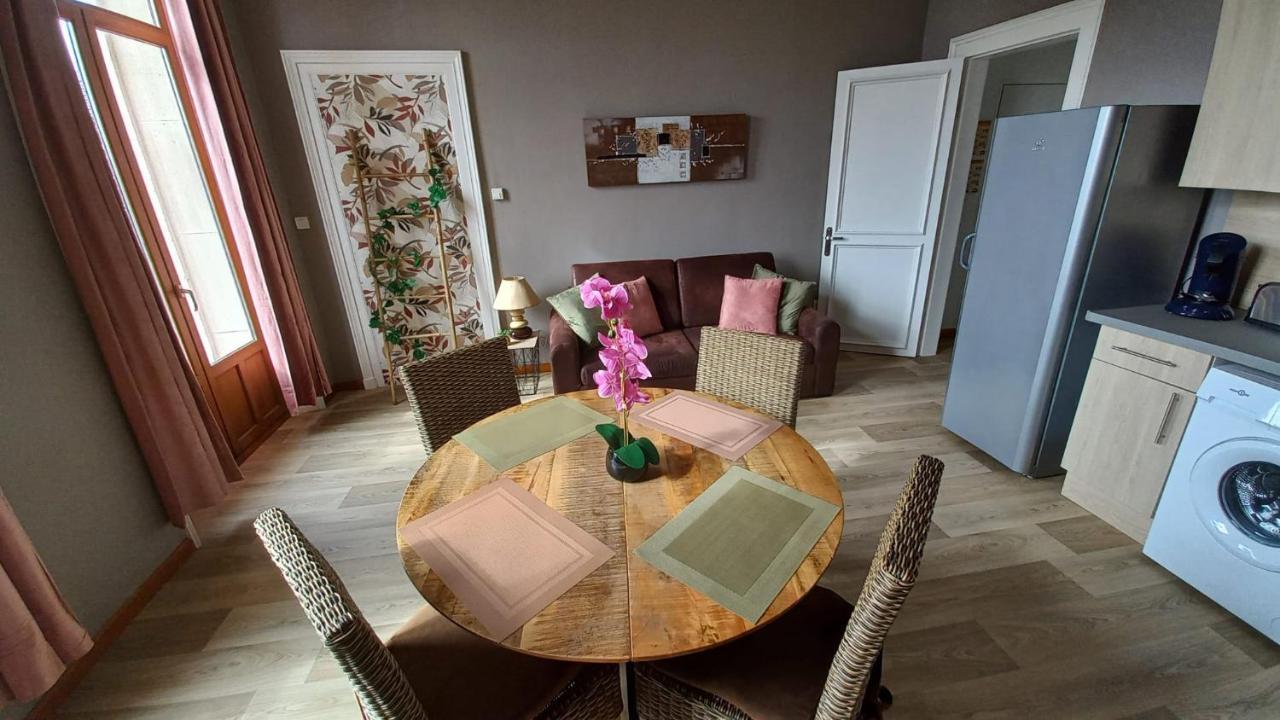 Studios Et Appartements En Centre Ville Boulogne Sur Mer Esterno foto