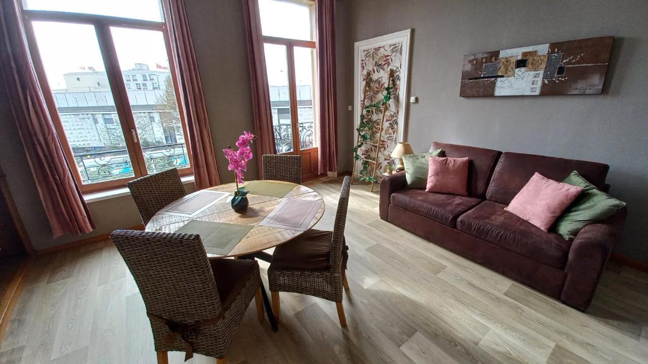 Studios Et Appartements En Centre Ville Boulogne Sur Mer Esterno foto